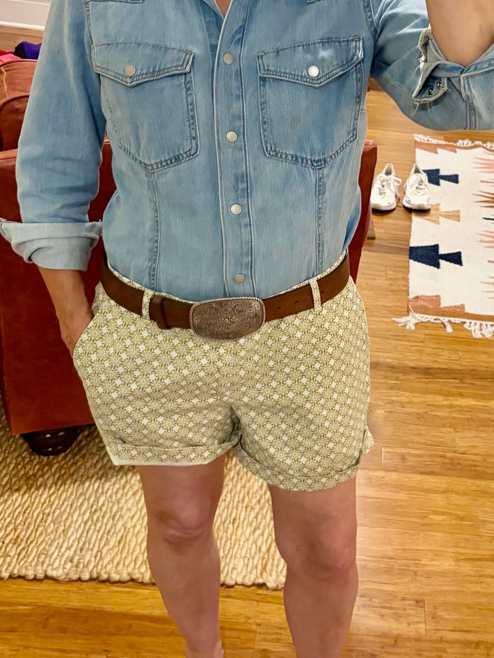 Banana Republic Light Yellow/Gray Floral-Patterned Women's Shorts